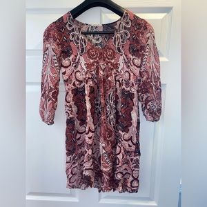 Women’s size XS 3/4 sleeve paisley dress.